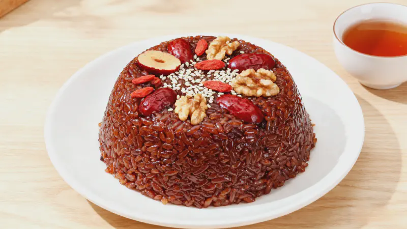 Featured image of post Brown Sugar Glutinous Rice: Soft and Sweet Comfort Dessert